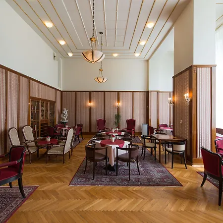 Ensana Thermia Palace Hotel