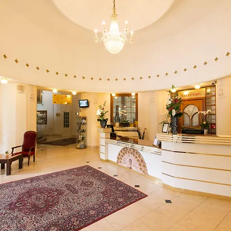 Ensana Thermia Palace 5* Pöstyén