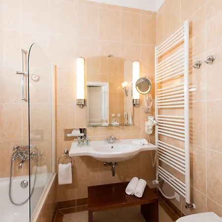 Szálloda Ensana Thermia Palace 5*