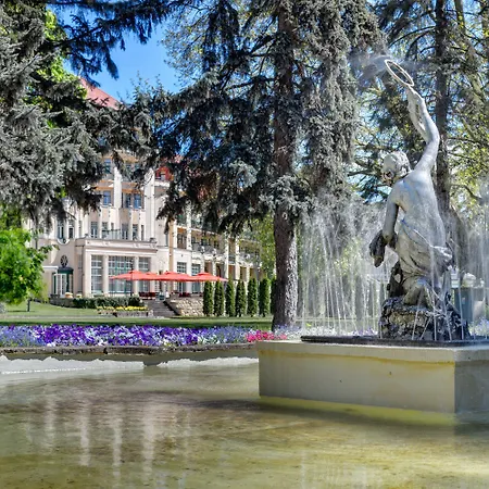 Ensana Thermia Palace 5*