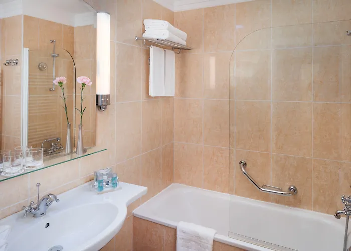 Ensana Thermia Palace 5* Piest'any