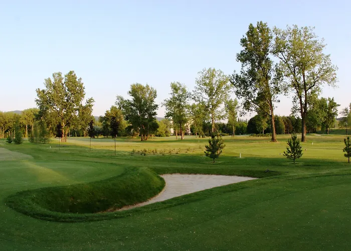 Ensana Thermia Palace Piest'any