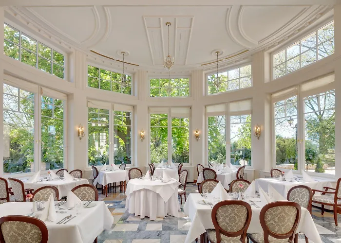 Ensana Thermia Palace 5*