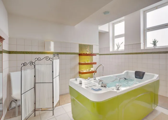 Ensana Thermia Palace 5*