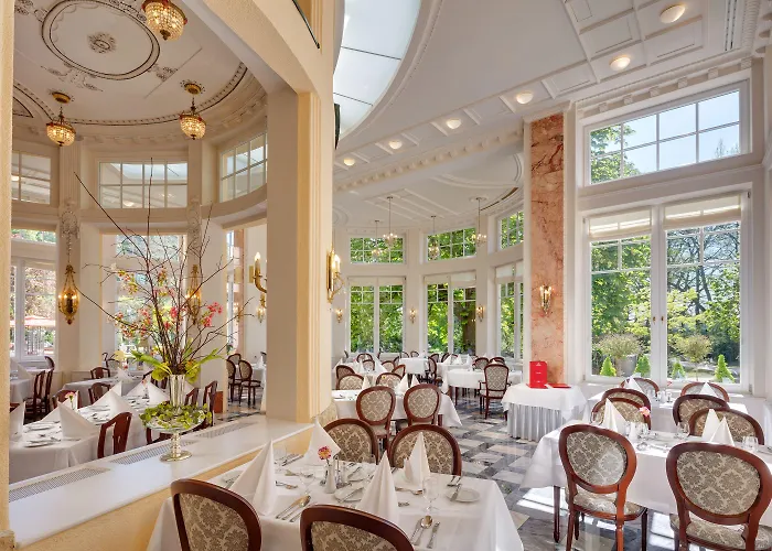 Ensana Thermia Palace 5* Piest'any