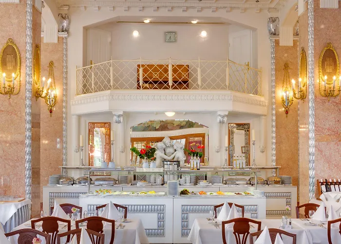 Ensana Thermia Palace 5* Piest'any