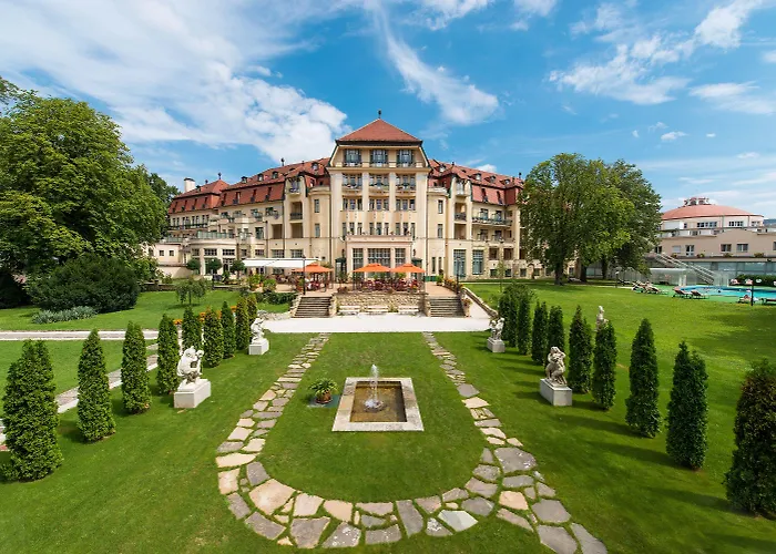 Hotel Ensana Thermia Palace 5*