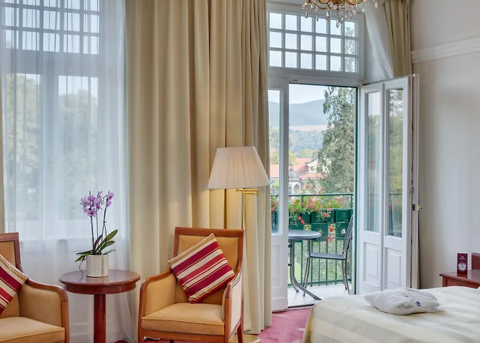 Ensana Thermia Palace Piest'any